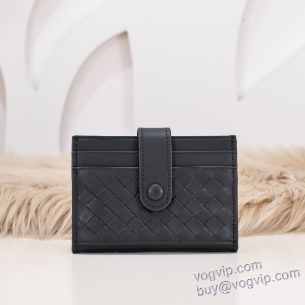 ボッテガ ヴェネタ BOTTEGA VENETA ミニ財布 日本未入荷モデル カードケース シンプル 高品質なスーパーコピー商品 2025期限限定！